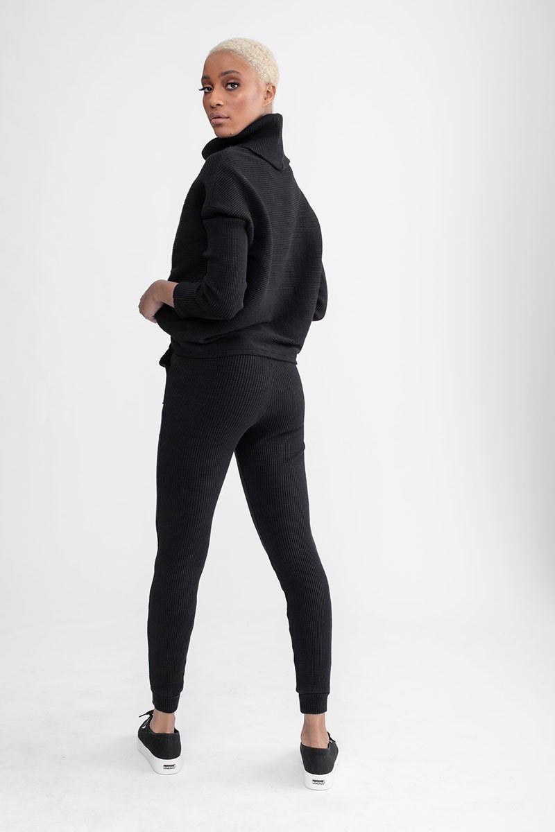 Chunky Turtle Neck Top Black